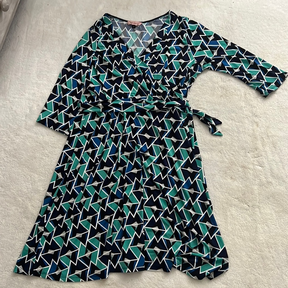 3/4 sleeve East Adeline 1X v-neck dress